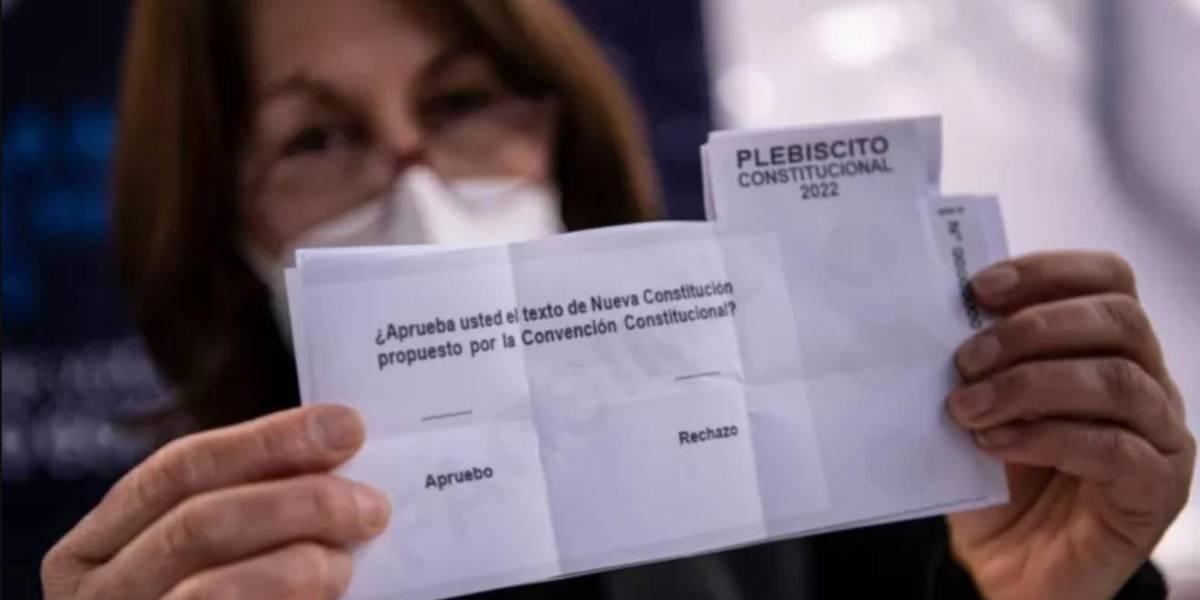 Apruebo o rechazo: 6 grandes cambios que propone la nueva Constitución que vota Chile