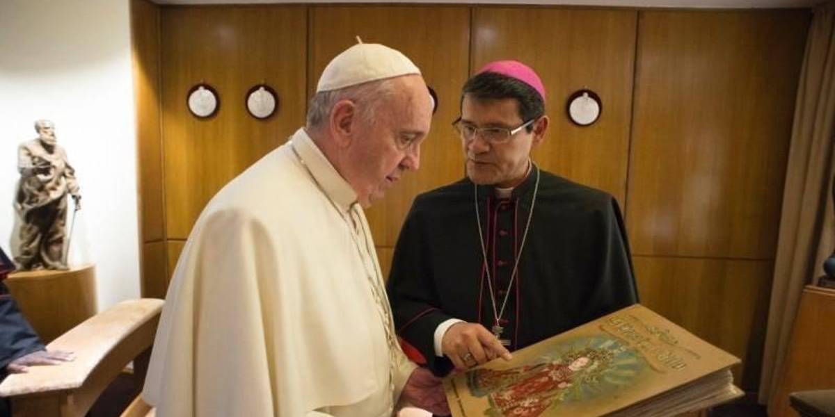 ¿Quién es el Cardenal Arzobispo Luis Cabrera? El representante de Ecuador en el cónclave