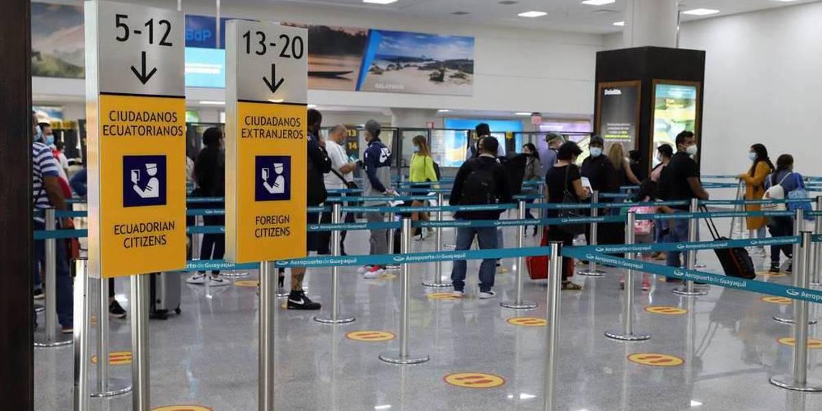 Los pasajes aéreos también subirán de precio con el IVA al 13%
