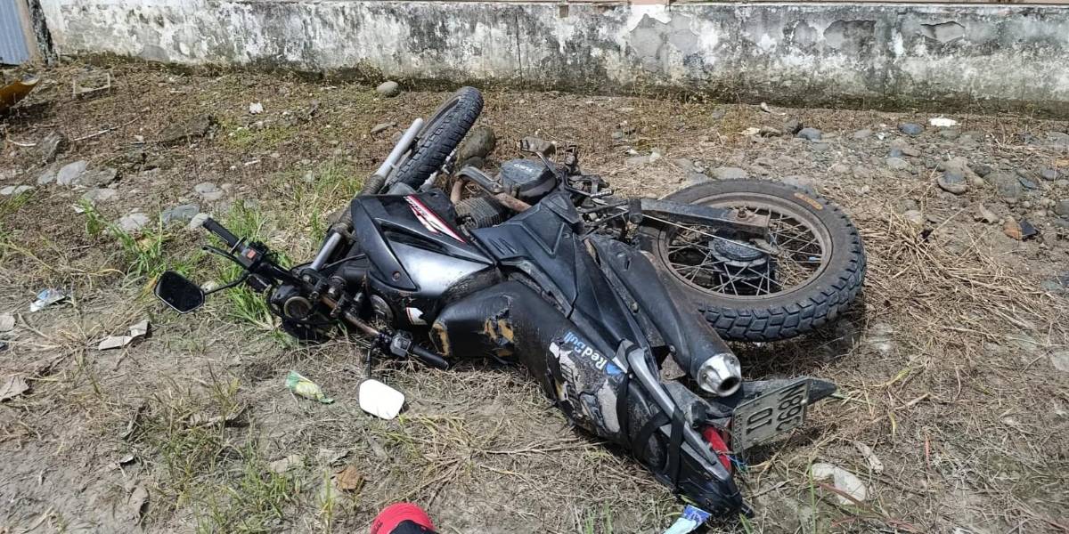 Un delincuente fue abatido y otros dos hombres fueron detenidos tras cometer un crimen en Esmeraldas