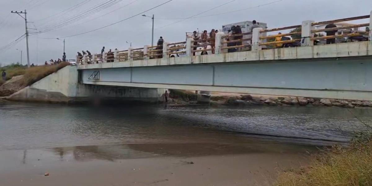Un hombre fue baleado y colgado de un puente en Santa Elena