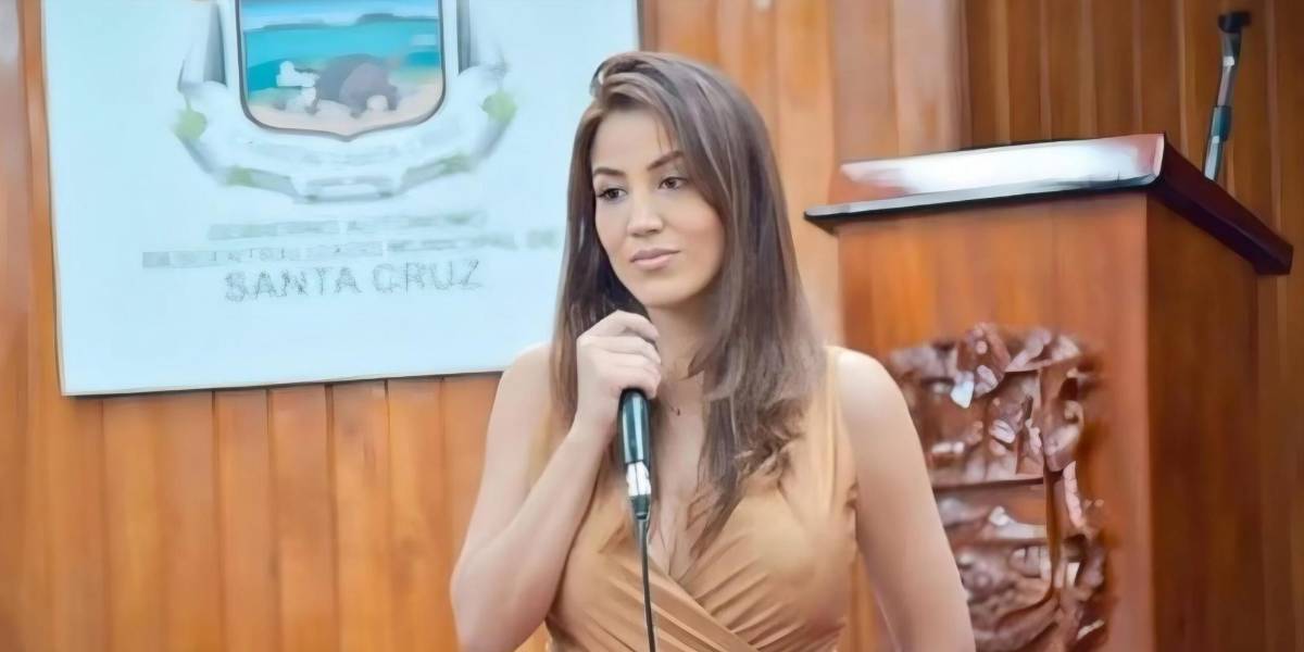 Caso Metástasis | Los chats de Mayra Salazar develan un catálogo de al menos ocho delitos que habría cometido