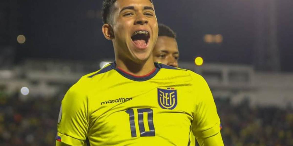 Chelsea, Manchester United y el Borussia Dortmund pujaron por el fichaje de Kendry Páez