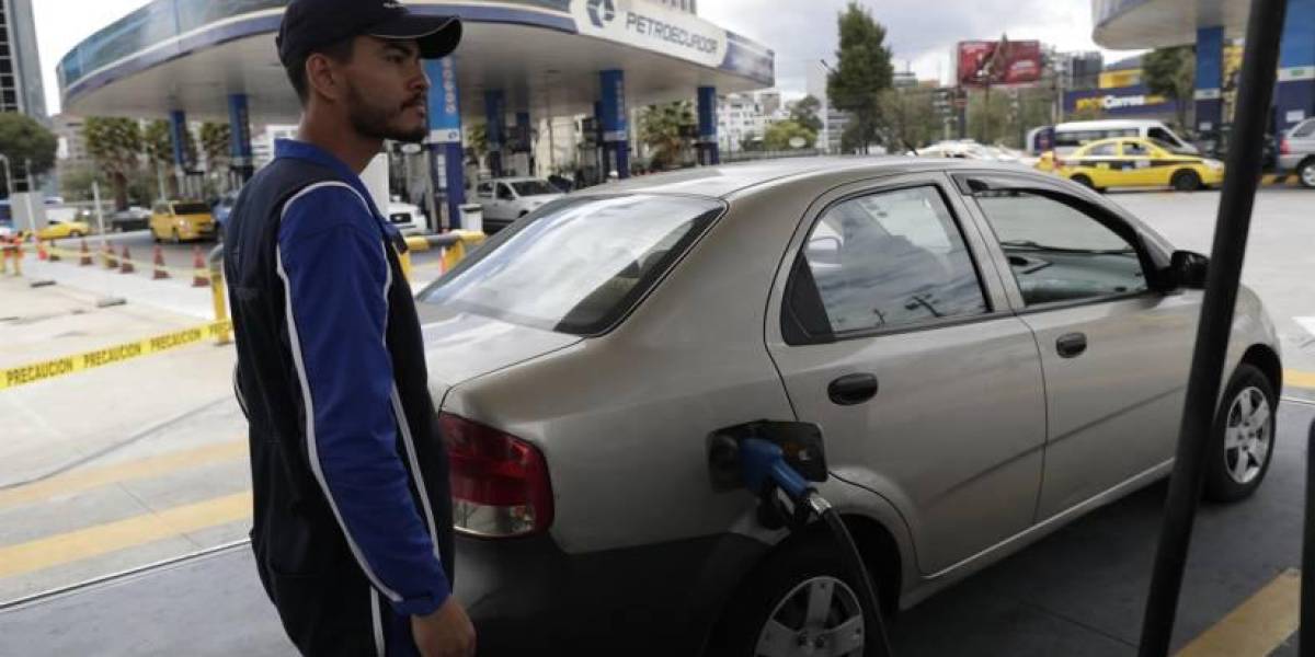 Nuevo precio de la gasolina rige desde este lunes, 12 de diciembre