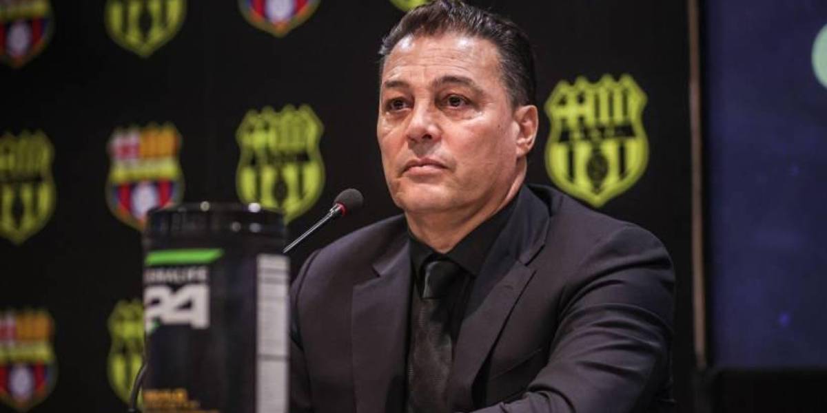 Deuda con Jonatan Álvez condicionó contrataciones en Barcelona SC