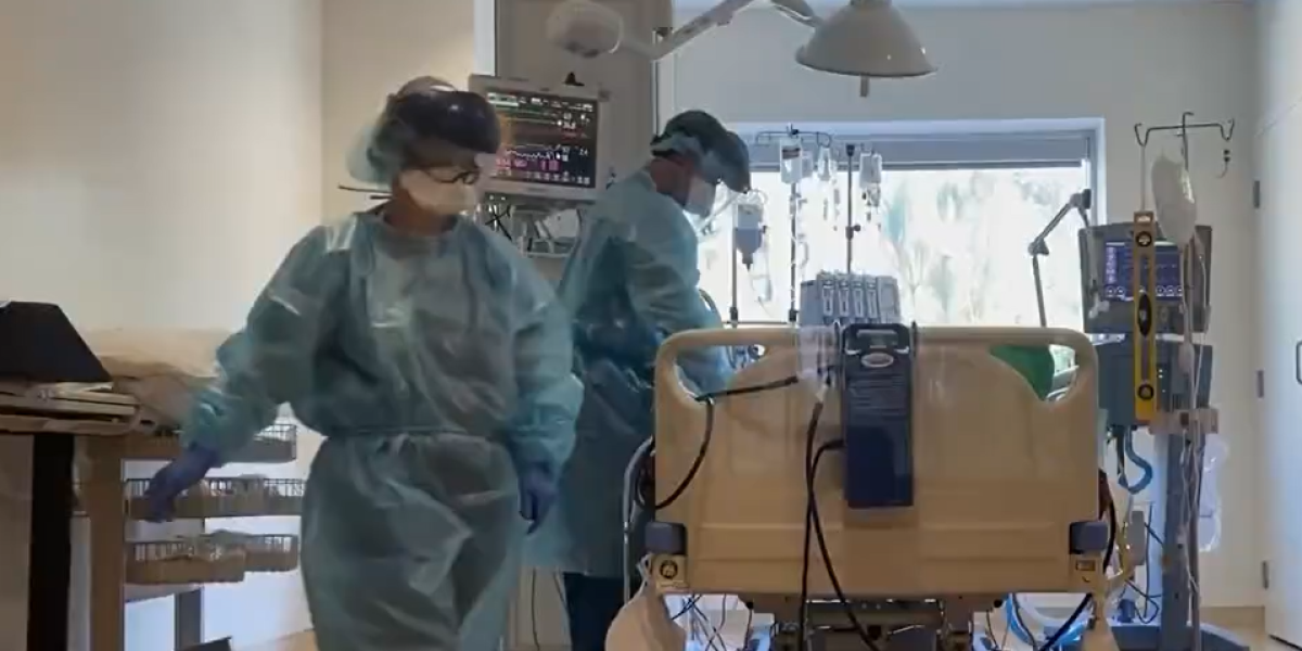 Una familia necesita ayuda para costear la atención médica de su hijo baleado en Urdesa, Guayaquil