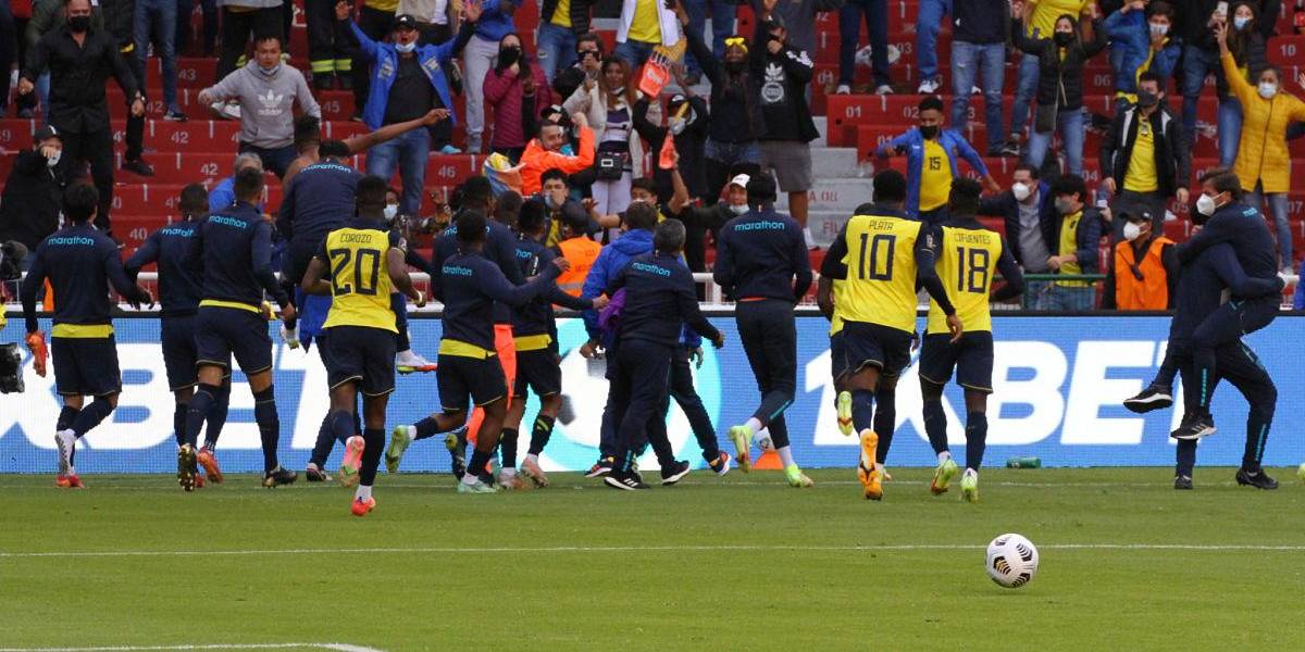 Solo 5.000 personas fueron al estadio a ver Ecuador-Paraguay