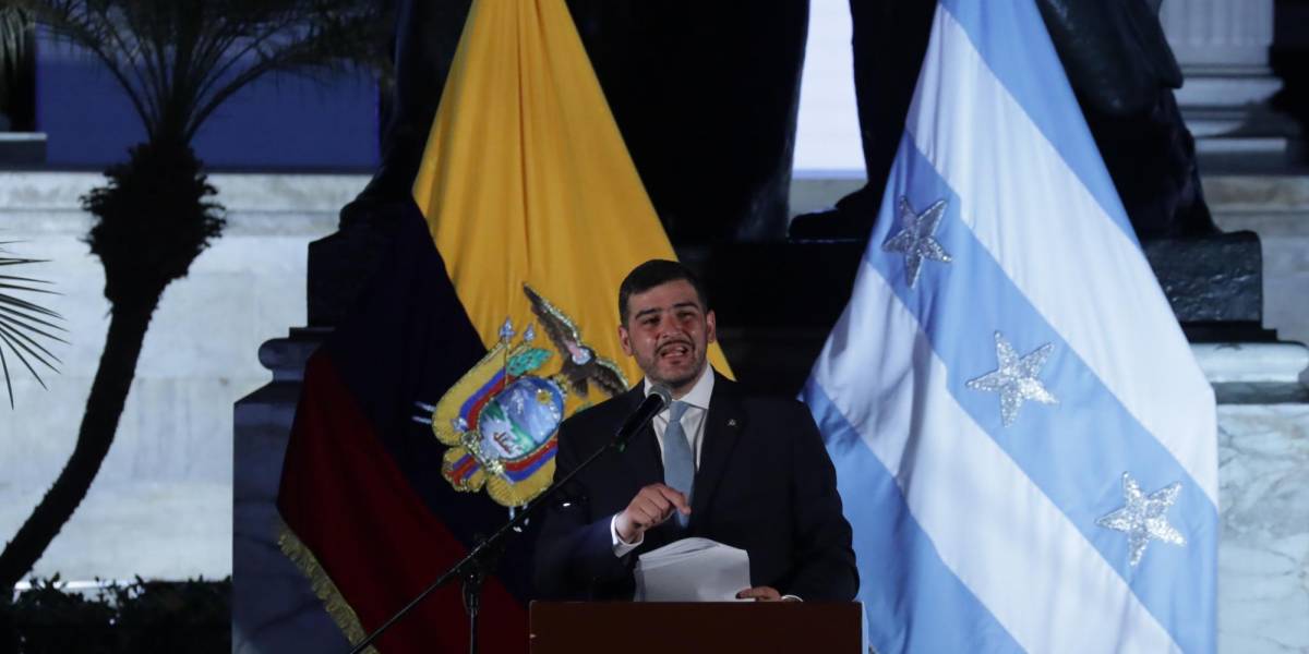Independencia de Guayaquil: Aquiles Álvarez criticó la ausencia de Daniel Noboa en la sesión solemne