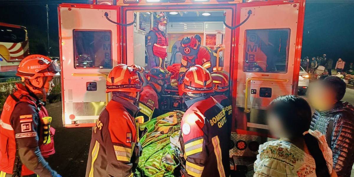 Quito: Tres personas fallecieron por siniestro de tránsito en la avenida Simón Bolívar