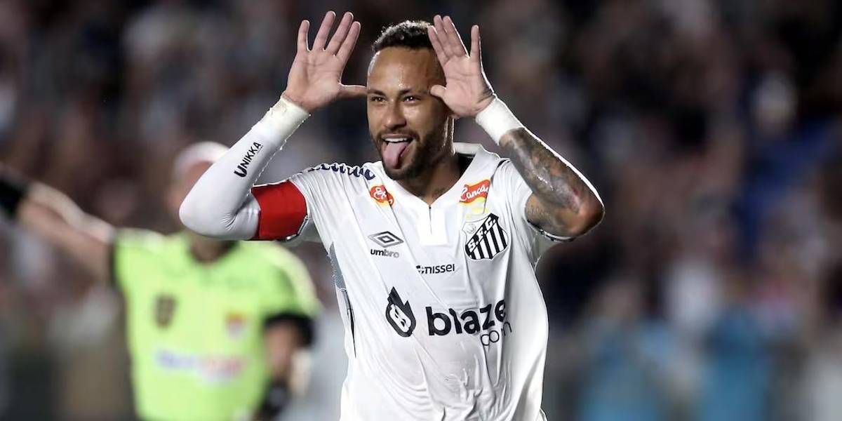 Neymar marca un golazo olímpico y reparte dos asistencias con el Santos