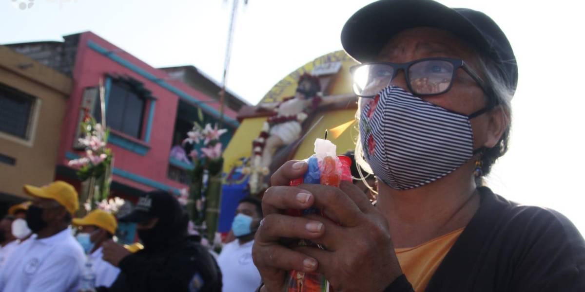 Masiva asistencia a procesiones en Quito y Guayaquil, tras dos años de pandemia