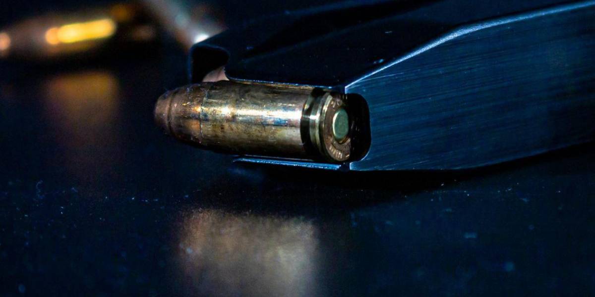 Una madre y sus hijos fueron atacados a tiros en su casa, en Durán