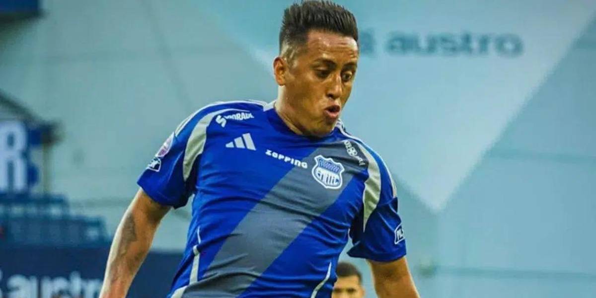 Christian Cueva es nuevo jugador del Juan Pablo II de Perú