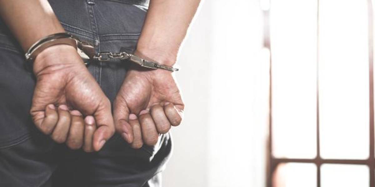 “Mi papá apuñaló a mi mamá en el corazón”: los testimonios de 3 niños en Ecuador sirvieron para una dura condena por femicidio