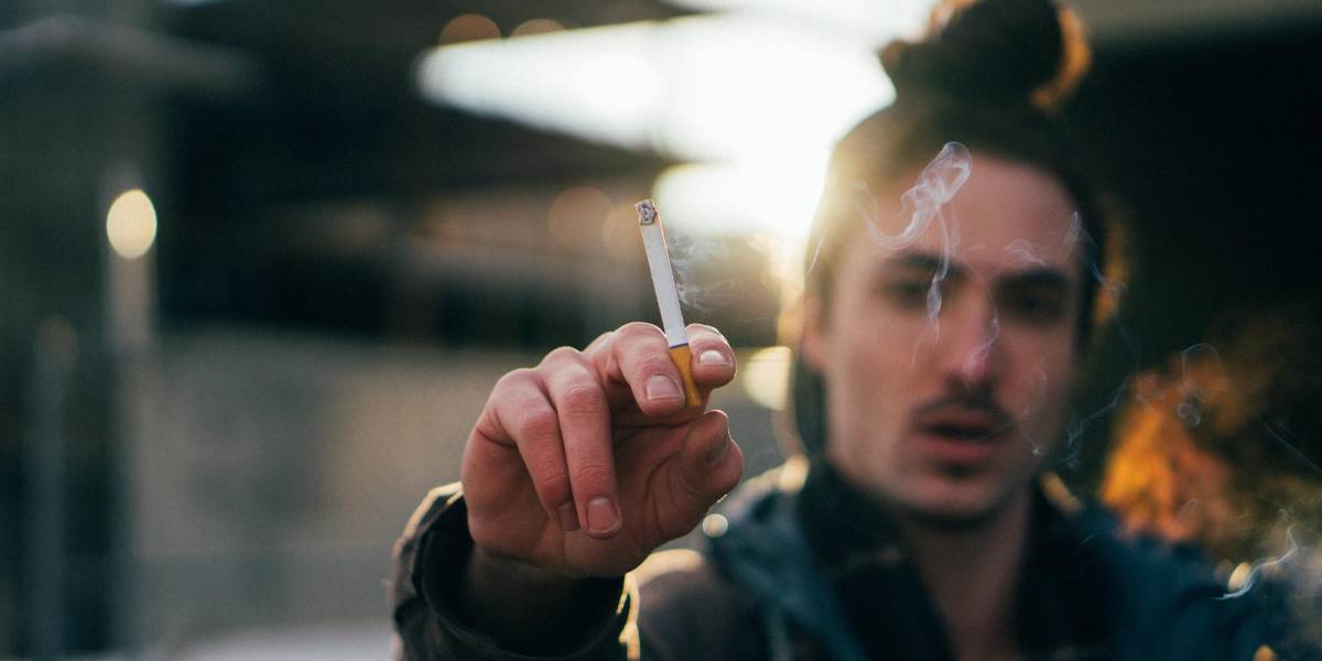 Fumar demasiado podría reducir el tamaño del cerebro