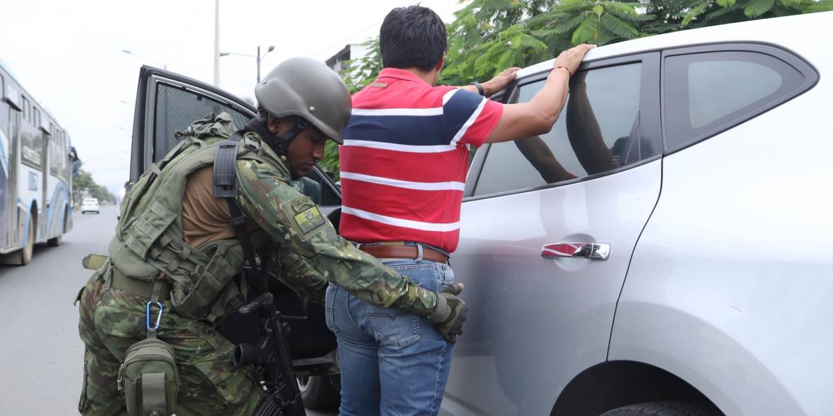 Con la reducción de muertes violentas, el Gobierno pone fin al estado de excepción en Guayaquil, Los Ríos y Santa Elena
