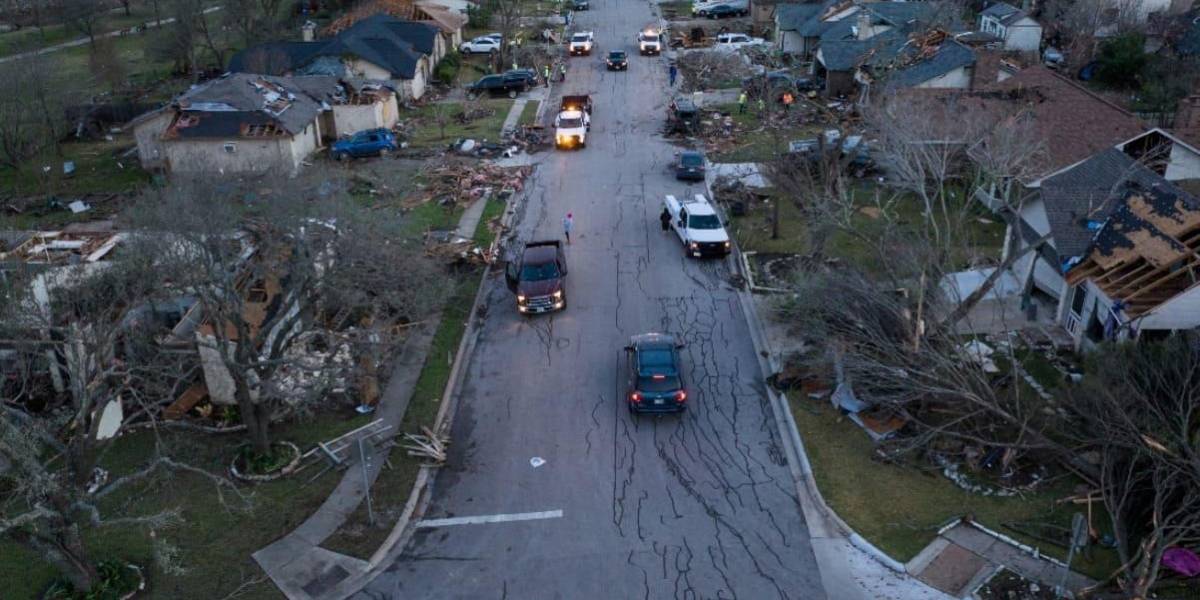 Estados Unidos: Tornado destruye un poblado de Texas, deja tres muertos y más de 100 heridos