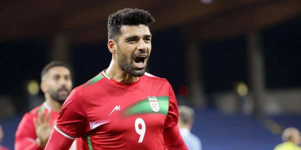 Uruguay cae de forma inesperada ante Irán