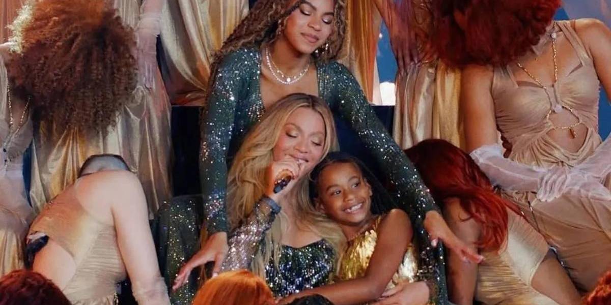 Beyoncé comparte dulces momentos con sus hijas Blue Ivy y Rumi en la gira Cowboy Carter