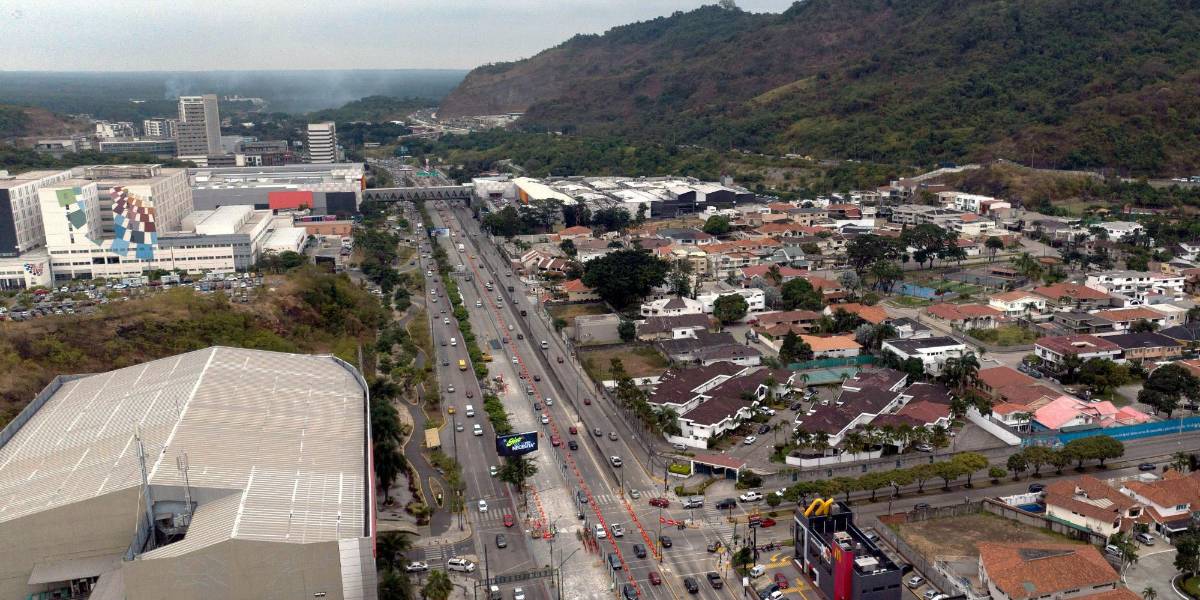 La Prefectura del Guayas falla a favor del Municipio de Guayaquil sobre los pasos elevados en Ceibos