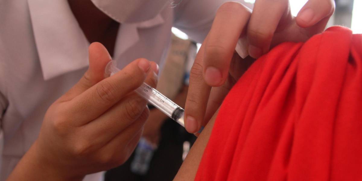 La segunda fase de vacunación contra la poliomielitis, sarampión y rubéola busca inocular a más de 1 millón de niños en Ecuador