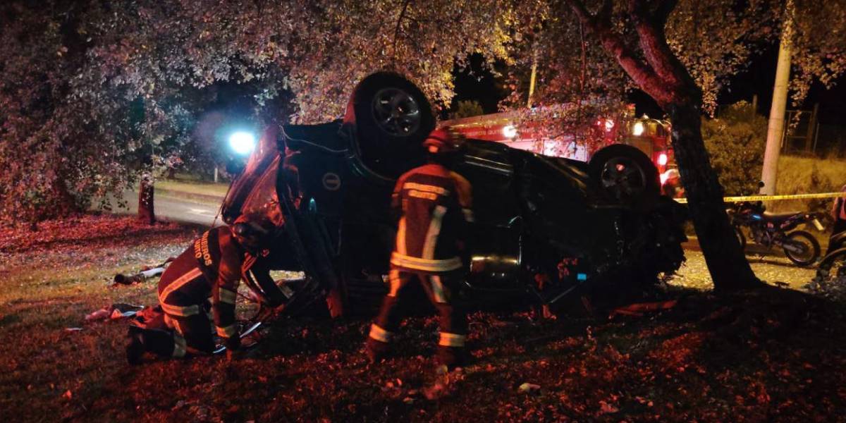 Quito | Un siniestro de tránsito en la avenida Mariscal Sucre dejó tres heridos