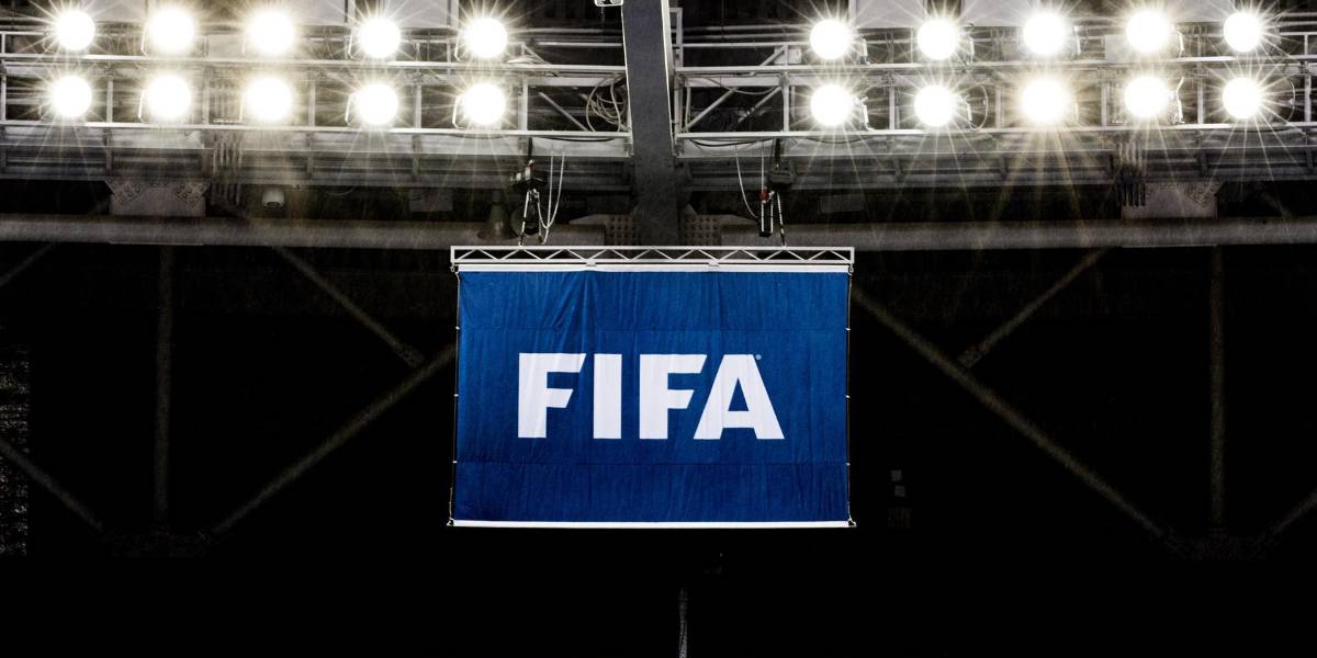 La FIFA y la UEFA suspenden a selecciones y clubes de Rusia