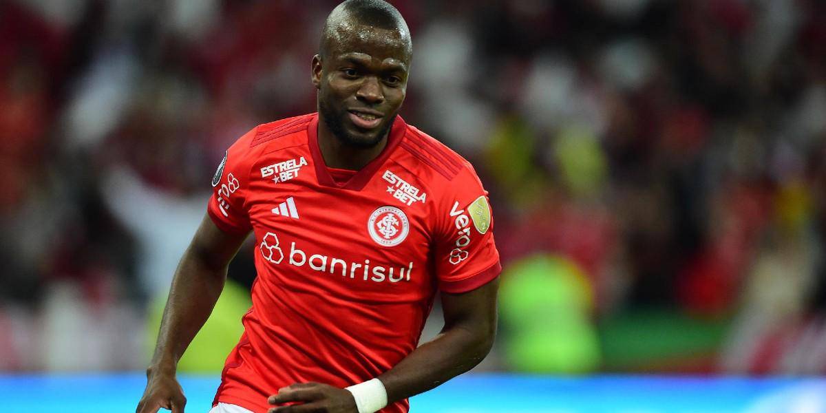 Jugador histórico del Inter de Porto Alegre criticó la actitud de Enner Valencia