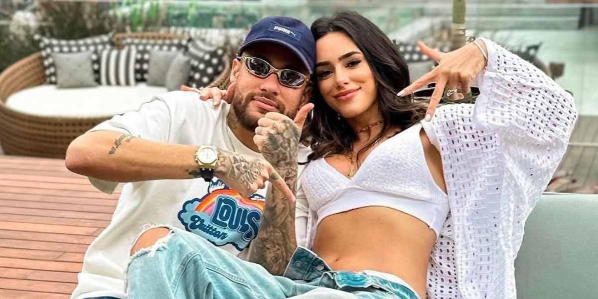 Neymar y su novia serán padres de una niña