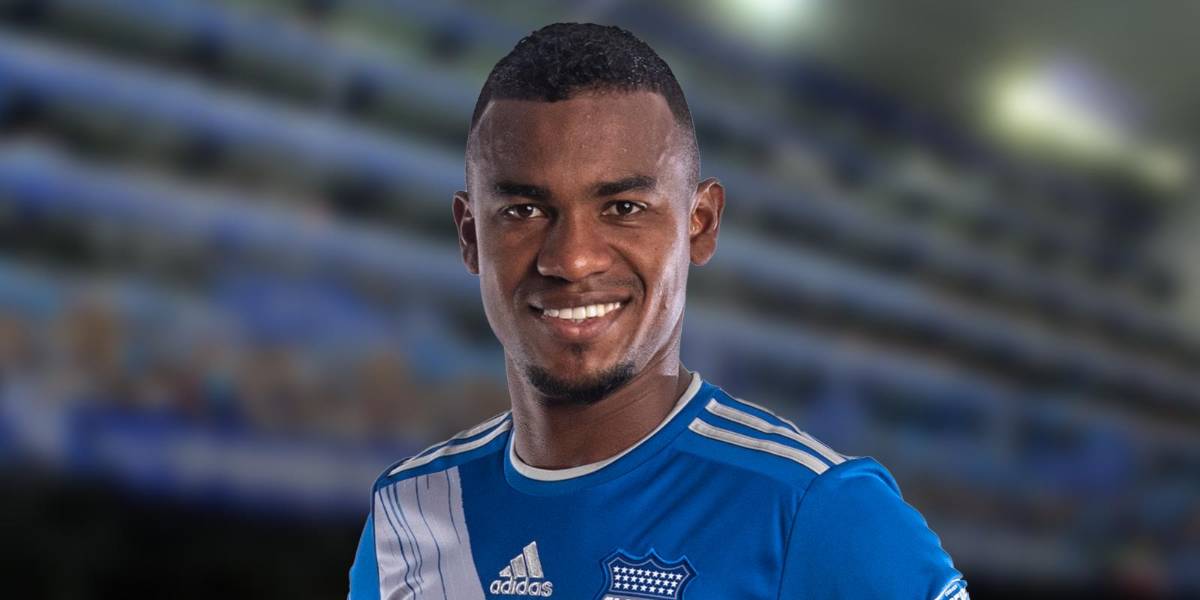 Emelec hace oficial la salida de Dixon Arroyo de sus filas