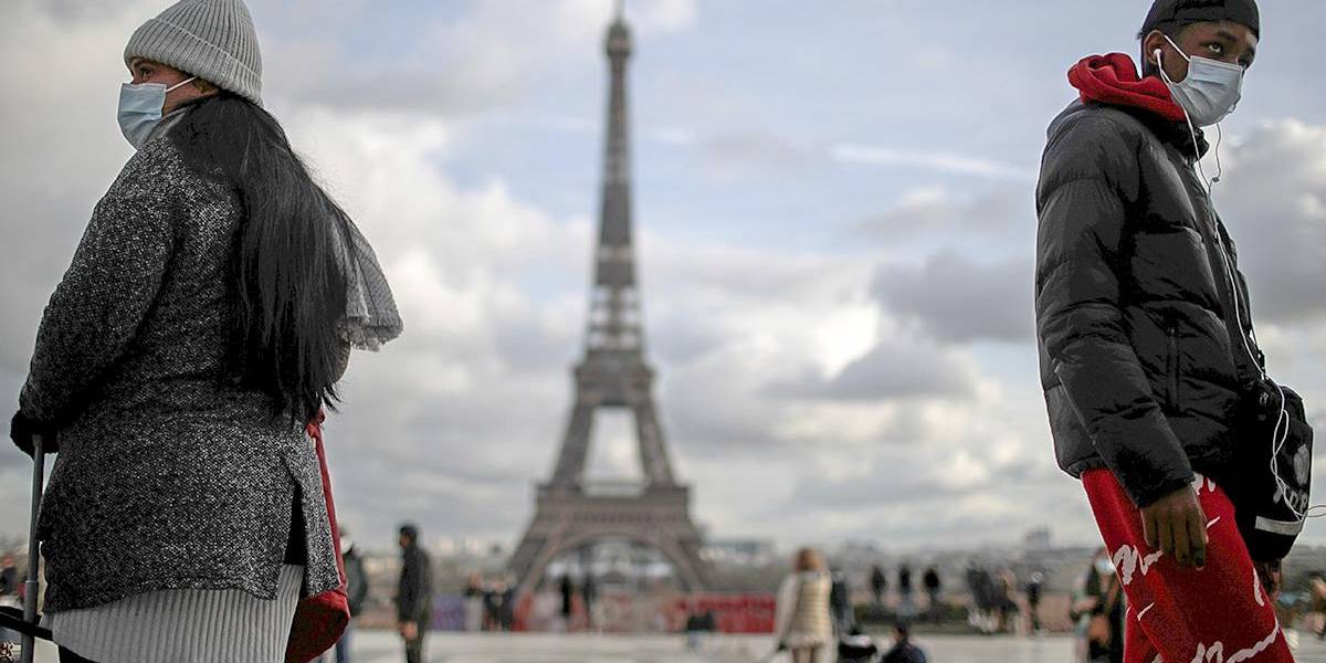 La mascarilla en exteriores dejará de ser obligatoria en París