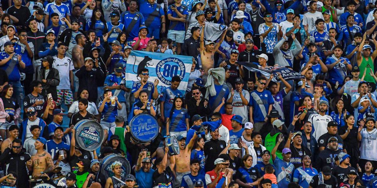 Emelec busca a pequeña hincha para una emocionante sorpresa