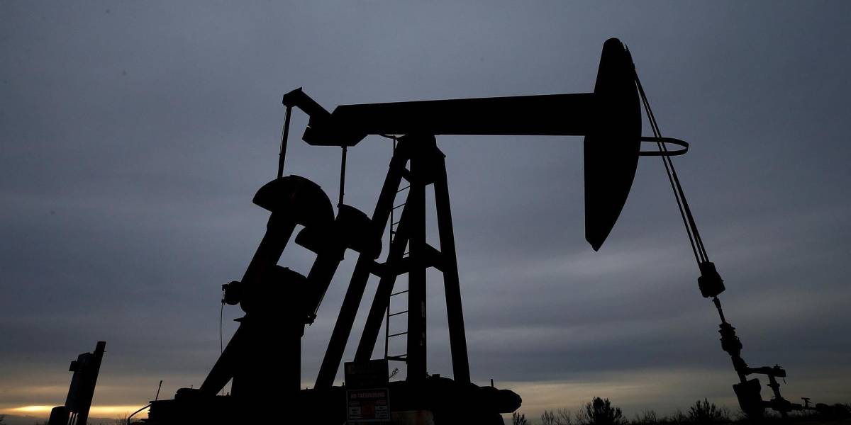 El petróleo de Texas baja a USD 94,29