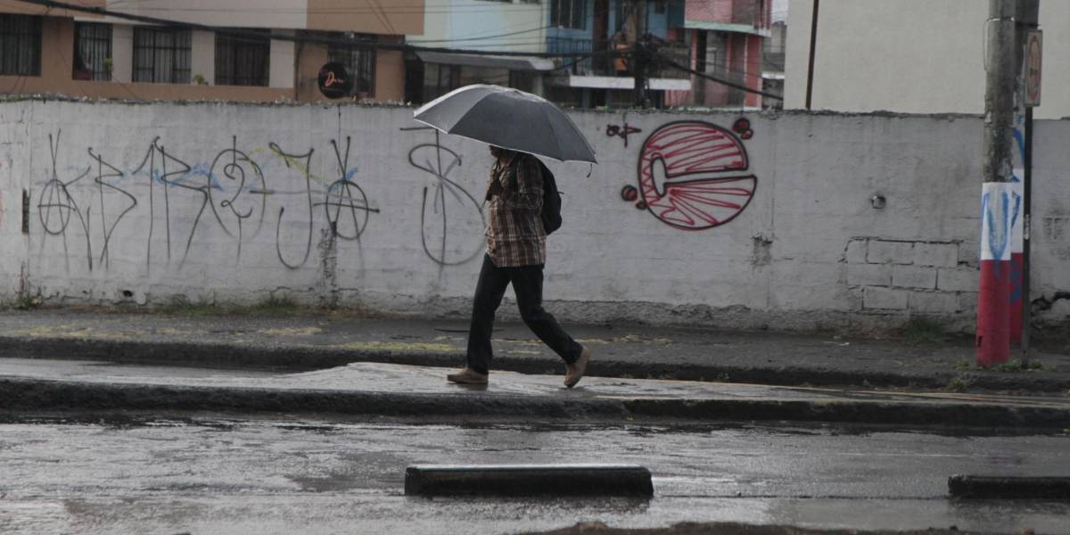 Clima: Cielo nublado y lluvias en Quito y Cuenca, según Inamhi