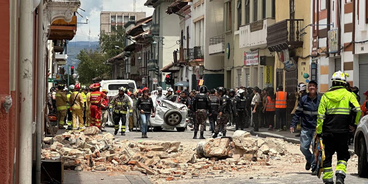 Terremoto en Ecuador deja al menos 14 muertos y más de 380 heridos