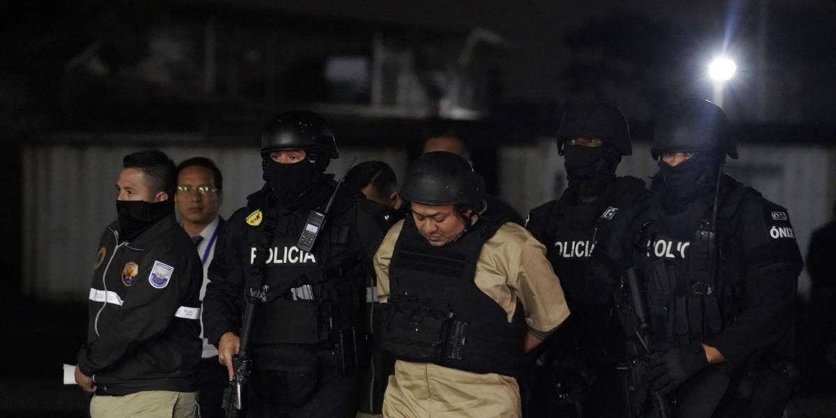 Alias Fede arribó a Ecuador tras expulsión de Colombia y fue trasladado a La Roca