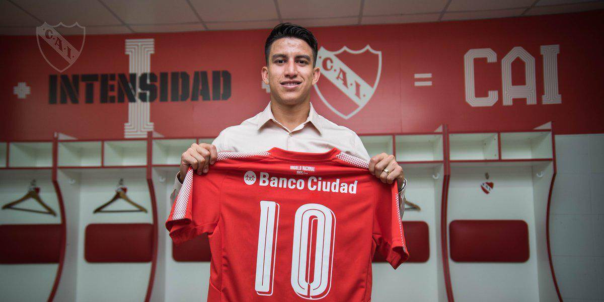 Independiente de Avellaneda no podrá contratar jugadores por deuda a Fernando Gaibor
