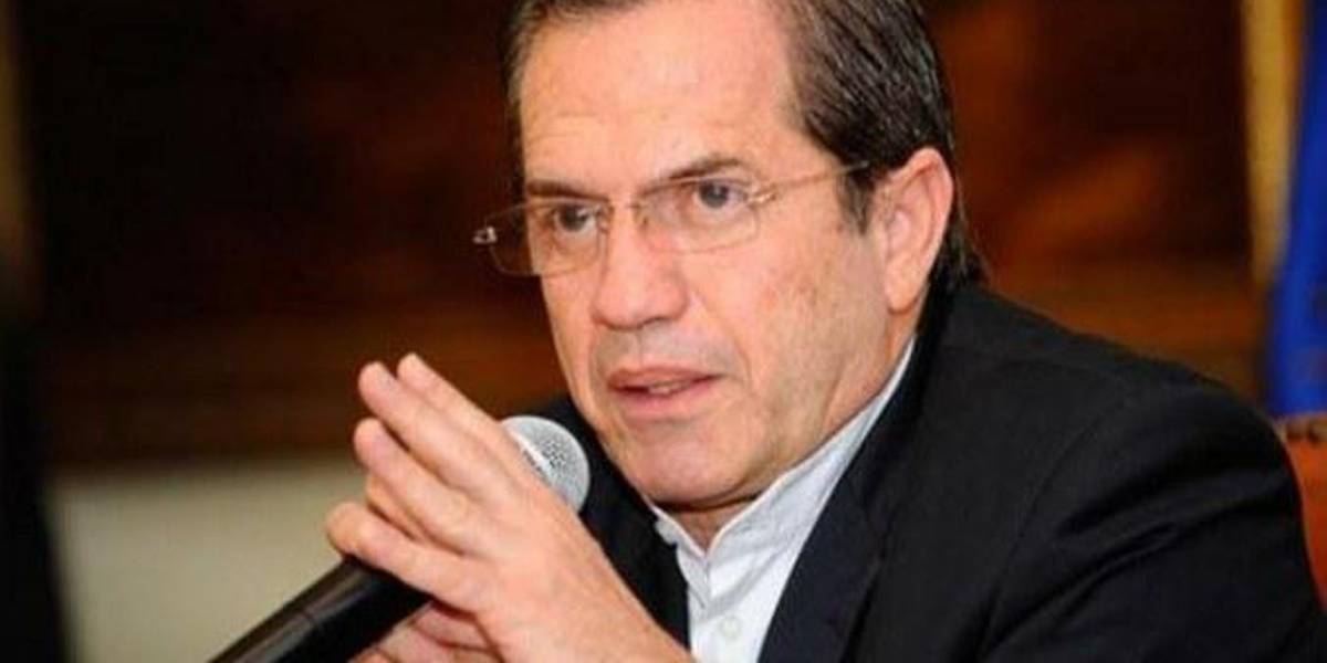 El asambleísta electo Ricardo Patiño confirma que sí hubo acercamientos con los legisladores de Pachakutik