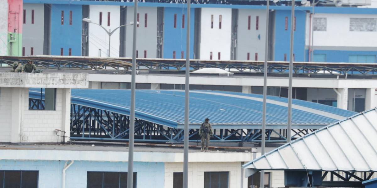 Un policía quedó herido, después que criminales balearan la garita de la Penitenciaría del Litoral