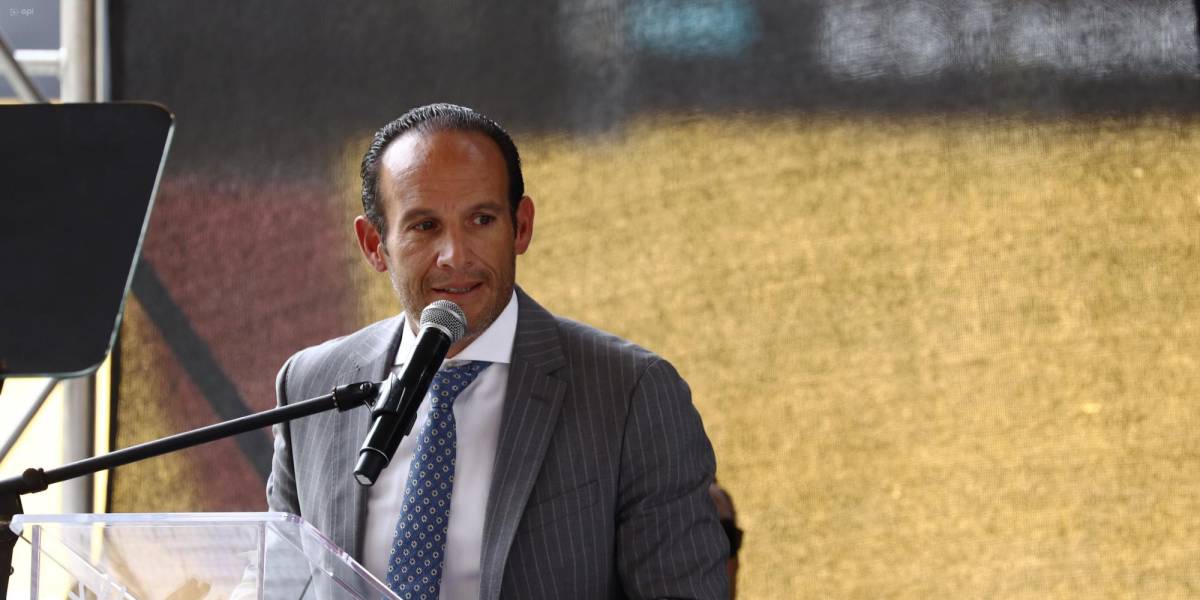 Francisco Egas, reelecto presidente de la Federación Ecuatoriana de Fútbol