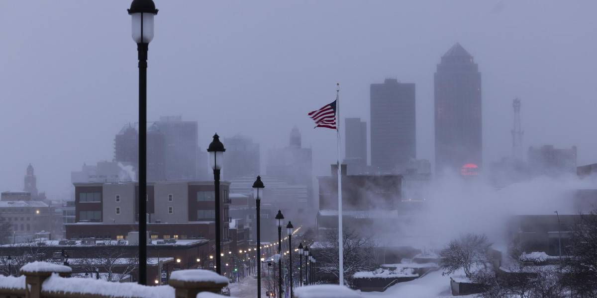 Una ola de frío y nieve impacta a gran parte de Estados Unidos