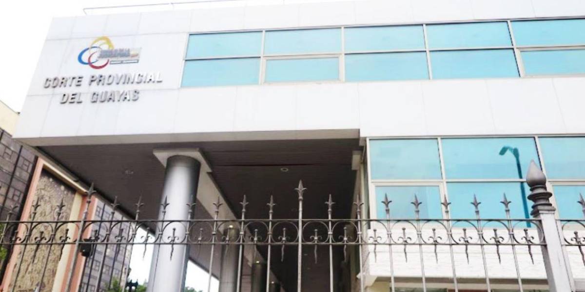 Un exjuez de Guayas que concedió indulto irregular a un preso fue sentenciado por prevaricato
