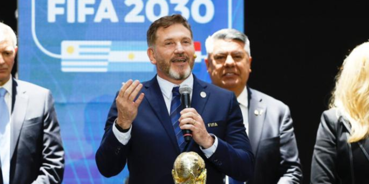 Conmebol pide a la FIFA que el Mundial 2030 se dispute con 64 selecciones