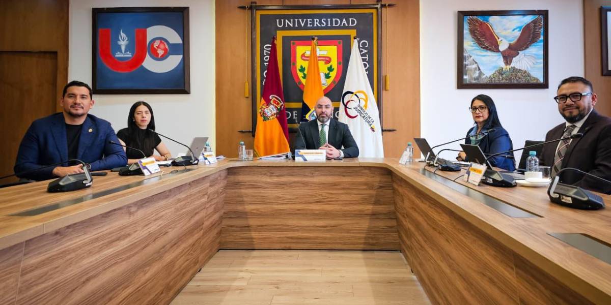 Dos jueces de Esmeraldas fueron destituidos por negligencia