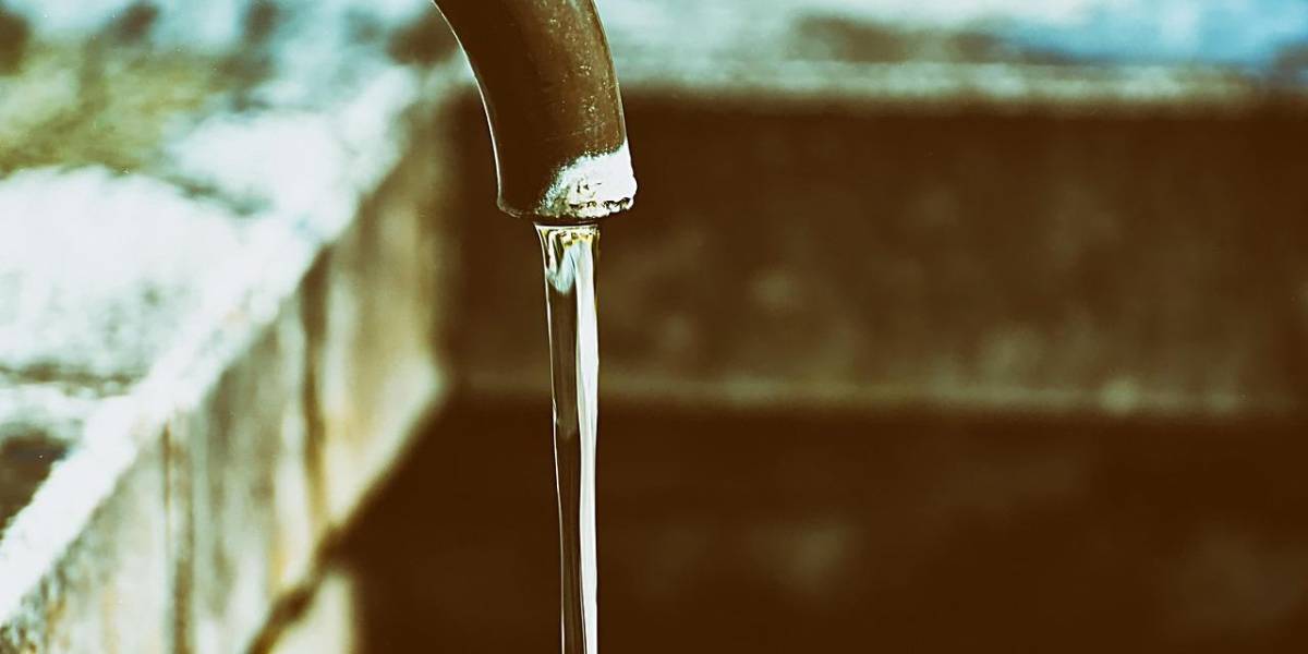 Quito | Los moradores de Atucucho se encuentran indignados por los constantes cortes de agua