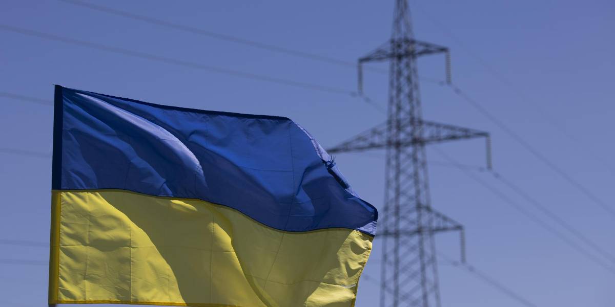 Ataques rusos contra objetivos energéticos en Ucrania dejan 100 mil hogares sin luz