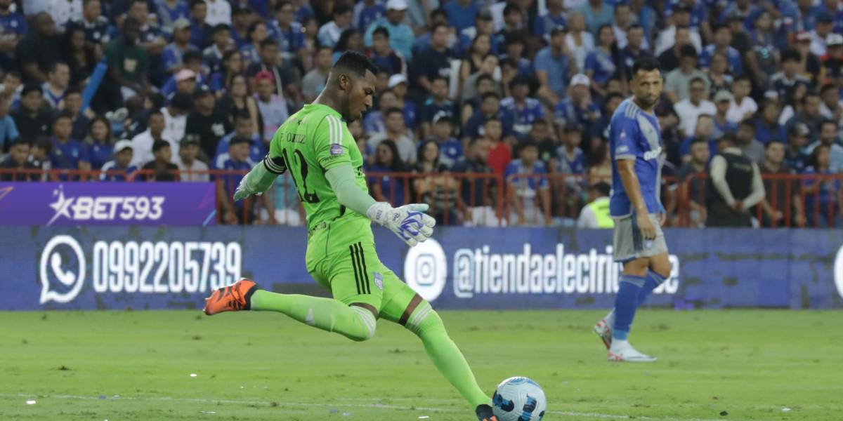 Pedro Ortiz niega haber filtrado formaciones de Ecuador
