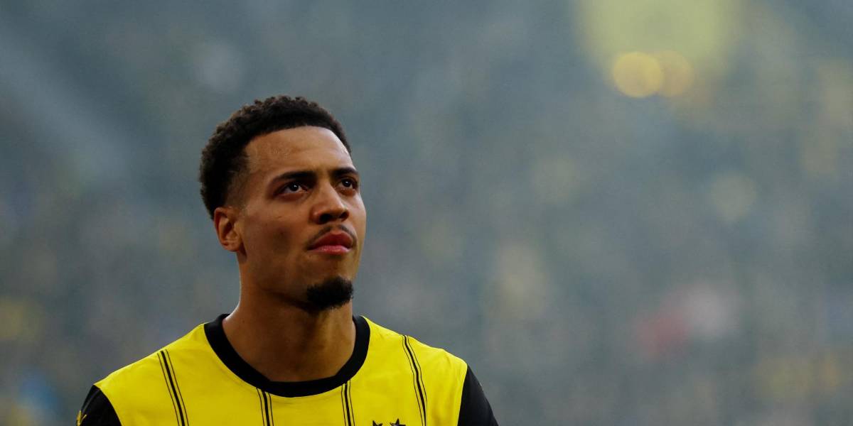 El Borussia Dortmund controlará todas las publicaciones en redes sociales de su jugador Nmecha