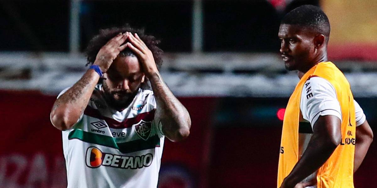Marcelo sale expulsado y entre lágrimas, tras provocar una grave fractura a un rival en plena Copa Libertadores