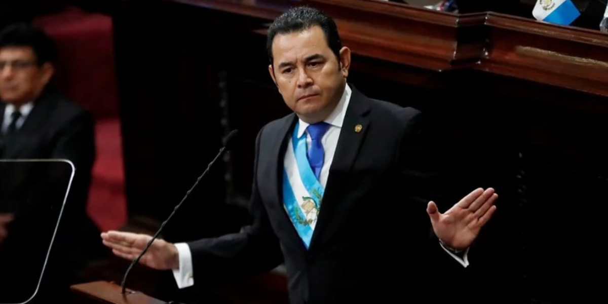 Una jueza de Guatemala ordena investigar al expresidente Jimmy Morales por la muerte de 41 niñas